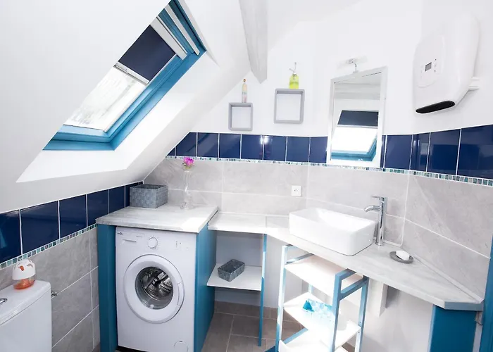 펜션 Sea View In 퀴네빌